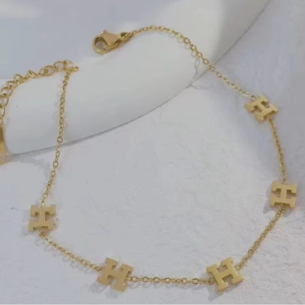 Elegant Stainless Steel Chain Bracelet
